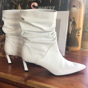 Stuart Weitzman white leather bootie Demi-Benatar